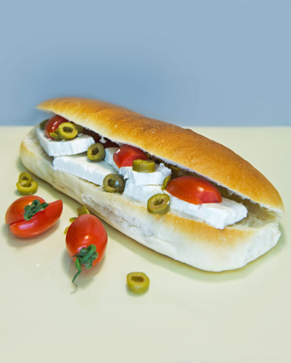 Φραντζολάκι με φέτα, ελιές, ντοματίνια (Μεσογειακό)